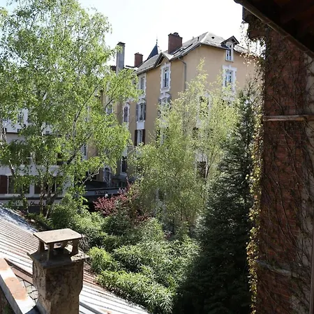55 M2 With Big Terrace In Downtown * Annecy